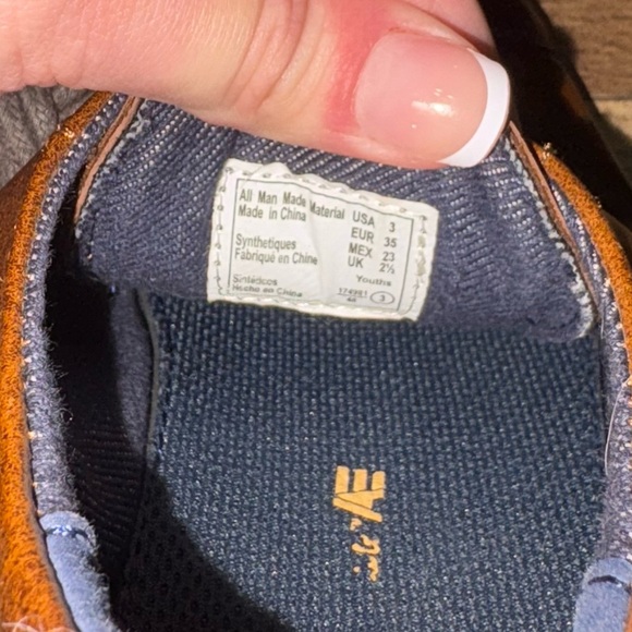 Brown Oxford Dress Shoes - Picture 5 of 6